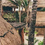 La Conchita (adults Only) 4*
