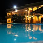 Scarlette Hotel
