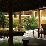 Scarlette Hotel 3*