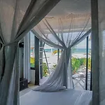 Coco Hotel
