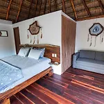 Hotel Zamna Eco-lodge