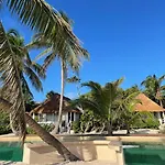 Roc Luxe