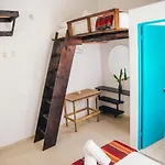 Bed and breakfast Lobo 2*