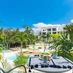 Central Park Lagunas By Sandy Powerful