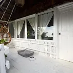 Roc Luxe Hotel