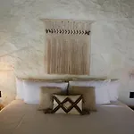Roc Luxe
