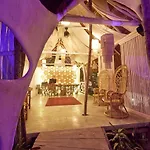 Roc Luxe Tulum
