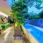 305 Luxury Penthouse With Private Pool
