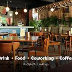 Oostel Smart Hostel - Tulum Playa