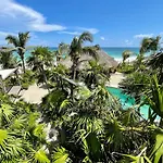 Hotel Sueños