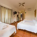 Itza La Veleta Hotel