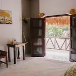 Howlita - Adult Only Tulum
