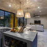 Villa Maracuyá: With 3 Jacuzzi, Private Pool, Chef&spa
