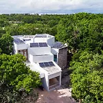 Tulum Country Club Private Villa With Pool 18 People