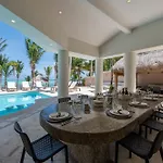 Mansion In Soliman Bay For 34 Guests! Holiday home
