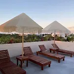 La Veleta Luxury Condos