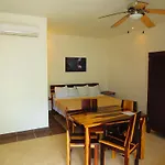 Xibalba Dive Center