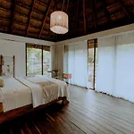 Zamna Eco-lodge *
