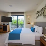 Naay Curamoria Collection Tulum