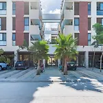 Ultra Luxury Condo, Rooftop Pool&HIGH SECURITY, Viva Residence