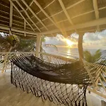 Amigos Boutique 4*