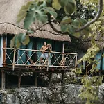 Zamna Eco-lodge Hotel