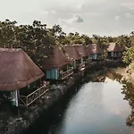 Zamna Eco-lodge