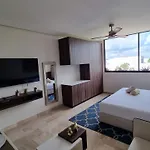 Cozy 305 Netflix Fast Wifi Pool Apartamento *