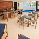 Iik By Groovy Stays- A Hip Condo-hotel With Wifi, Rooftop, Pool, Sleeps 6 Apartahotel Tulum