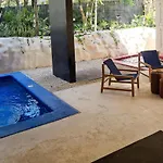 Apartahotel Iik By Groovy Stays- A Hip Condo-hotel With Wifi, Rooftop, Pool, Sleeps 6 Tulum
