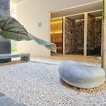 Iik By Groovy Stays- A Hip Condo-hotel With Wifi, Rooftop, Pool, Sleeps 6 Tulum