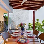 Bonita, Private Pool, Jacuzzi, Concierge Сasa de vacaciones