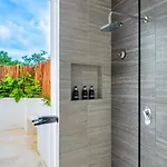 Bonita, Private Pool, Jacuzzi, Concierge