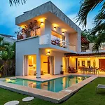 Bonita, Private Pool, Jacuzzi, Concierge Сasa de vacaciones