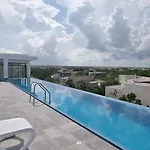 Cozy 305 Netflix Fast Wifi Pool