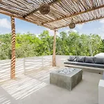 Jungle Chic 3 Bedroom Villa