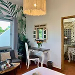 Castillo Inn