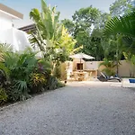 Tulum Private Modern Villa-Pool Beds-Ac-Internet-Parking-Grill