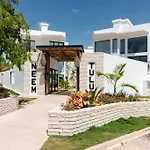 Neem 21 Nilay, Elegant Apartment 10 Min From The Beach