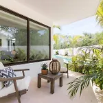 Neem 31 Comfortable, Luxury 10 Min To The