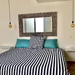 Rosa Azul 4*