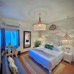 Castillo Inn