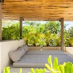 Villa Casa Areca, Awarded Architectural Located In A Secured Gated Community, With Concierge Services Tulum
