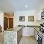 Carmela 101 Comfy&cozy 2br With Location *