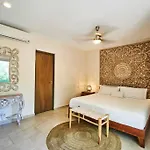 Carmela 101 Comfy&cozy 2br With Location *