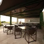 Noah Luxury Loft In Downtown Apartamento *