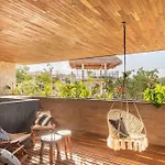 Charming Jungle Gem W/ Private Pool