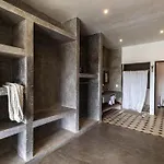 Casa Macarena Loft 1-Br Escape Near Downtown