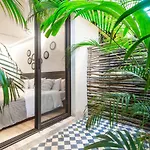 107 Beautiful Apartment Terrace & Private Pool