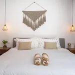 Baeak- A104 Beautiful Studio 360º Rooftop Pool Gym Fast Wifi